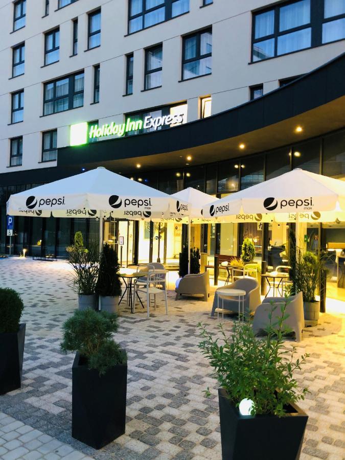 Holiday Inn Express Warsaw - Mokotow, An Ihg Hotel מראה חיצוני תמונה